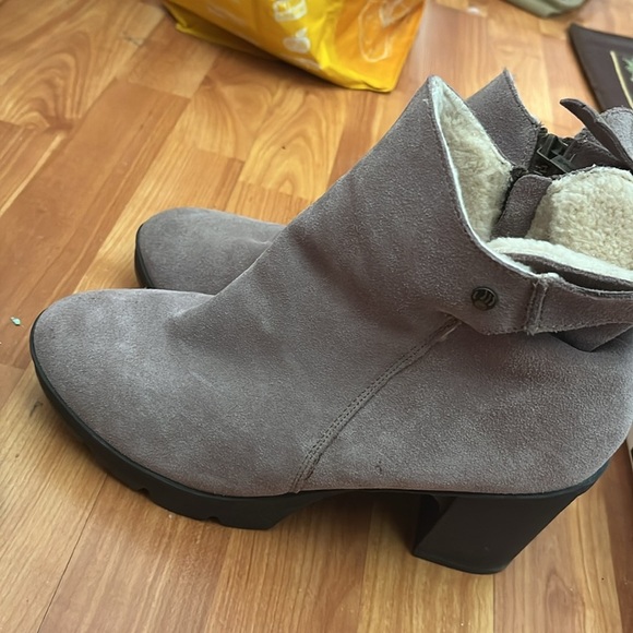 Bearpaw Pink/Tan Chelsea Eden Heeled Suede Boots Women Size 10 - Picture 2 of 7